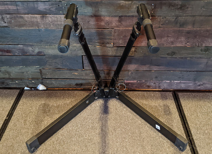 Used Ultimate Support V-Stand Pro Keyboard Stand