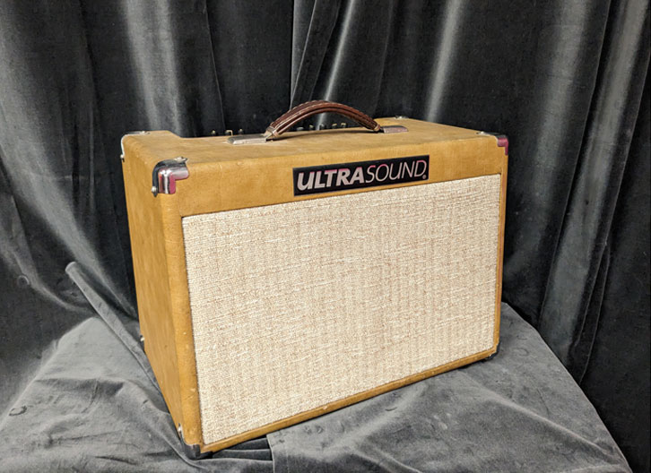 Used Ultrasound DS3 Acoustic Guitar Amplifier